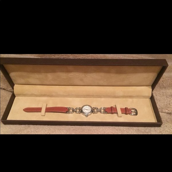 Coach watch - Picture 2 of 3